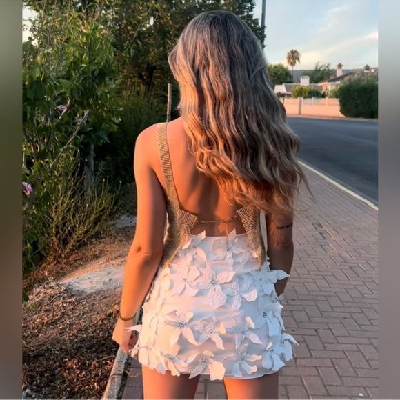 ZARA FLORAL MINI SKIRT - Picture 6 of 16